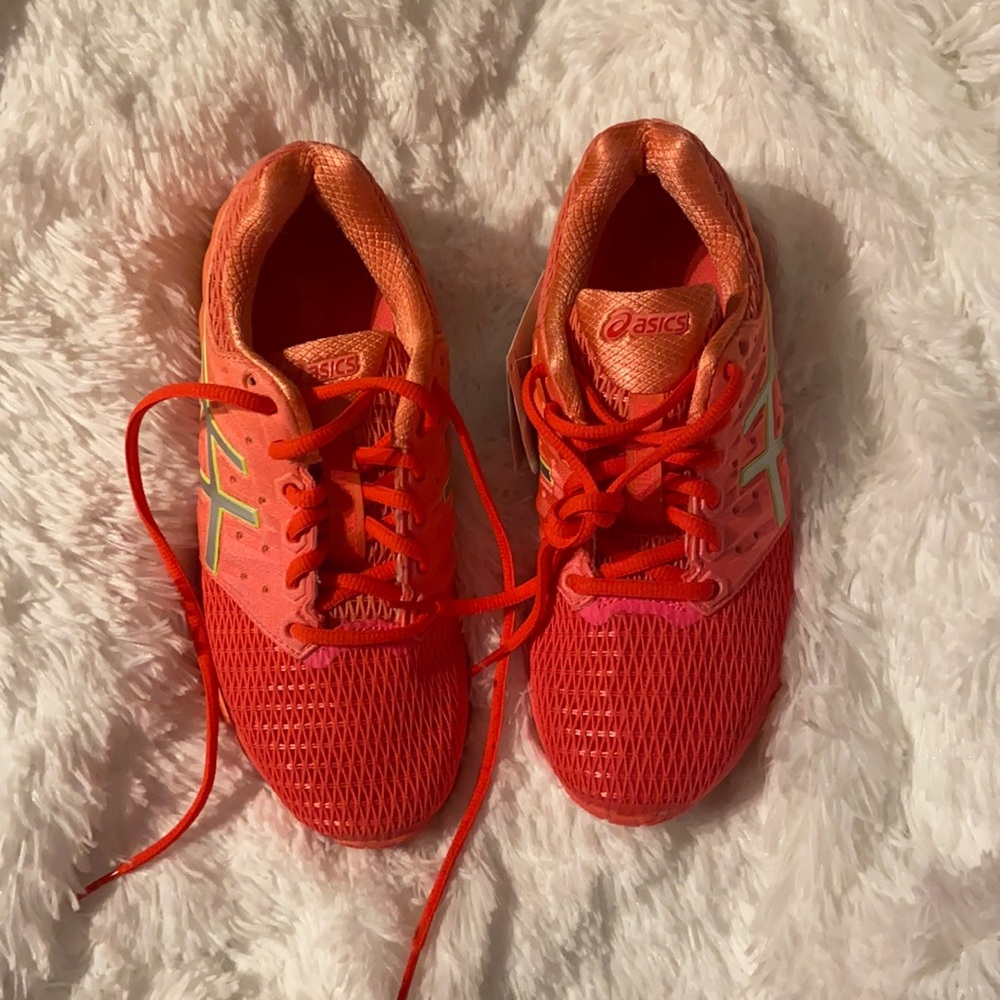 running sneakers